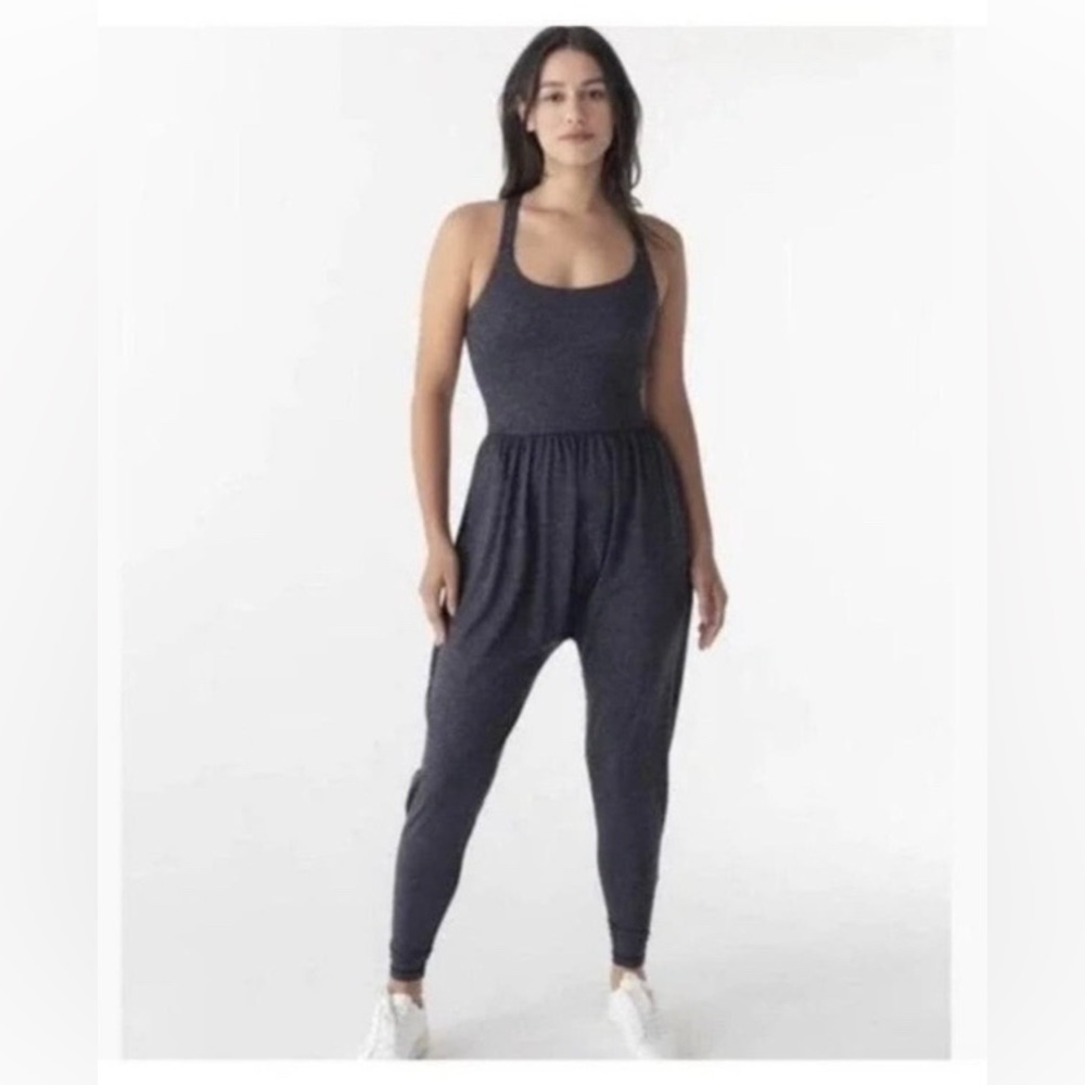 imbodhi Bodhi Gray Herringbone Jumper - size Medium